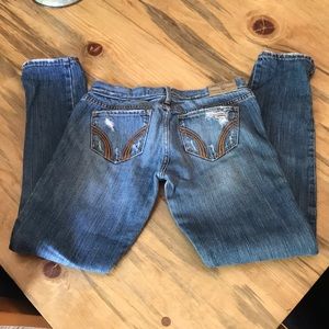 Hollister distressed cropped jeans size 1